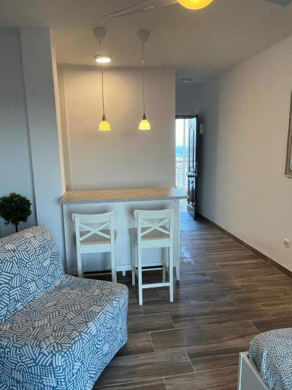 Lovely Apartment In Torremolinos Exterior photo